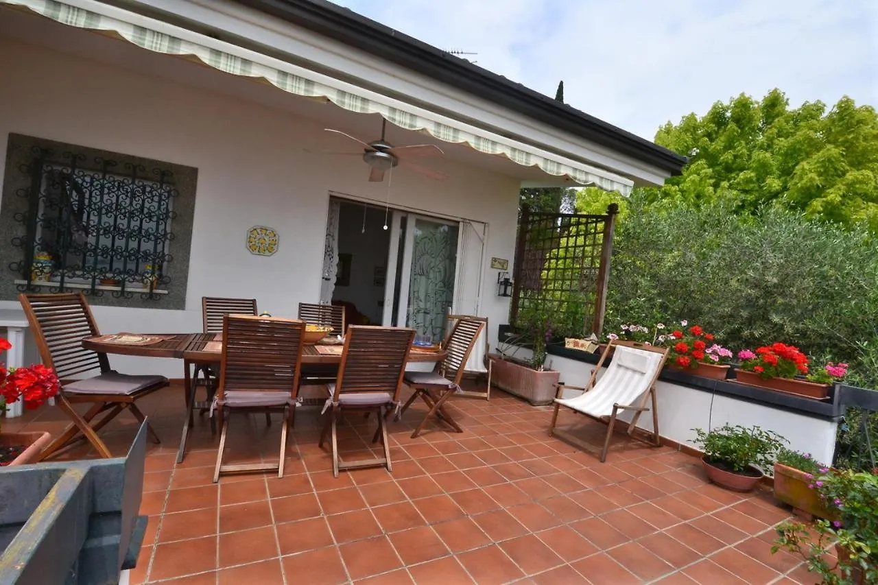 Villa Claudia-La Terrazza Sul Lago Padenghe sul Garda
