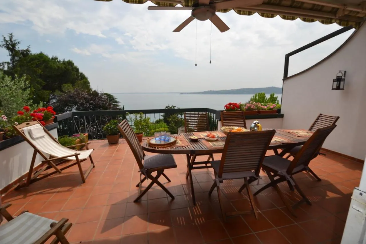 Villa Claudia-La Terrazza Sul Lago location